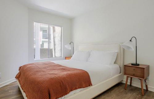 Blueground Pasadena pool nr Pasadena Park LAX-1391 - Photo 10