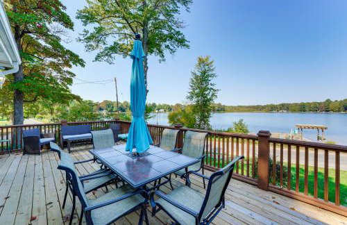 13 Mi to South Haven Lakefront Retreat with Dock! - Foto 19