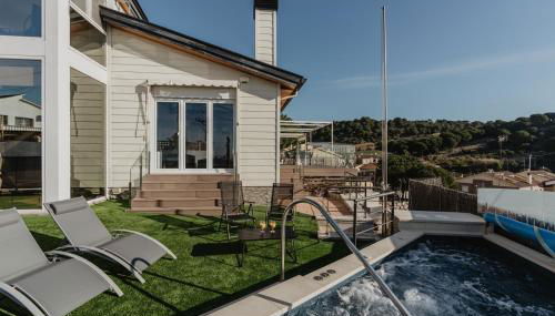 Petit Luxe Pineda - Photo 1