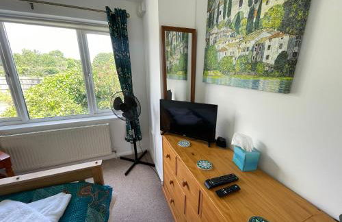 Sompting Village - Close to sea and South Downs - Photo 26