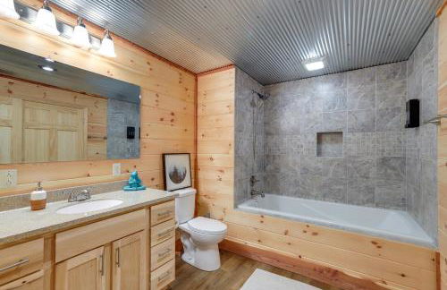 Spacious Franklin County Retreat on 80 Acres! - Foto 26