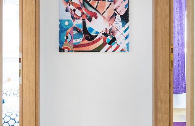 2 Bedroom Apt. in the Business Zone- Free Parking - Photo 18