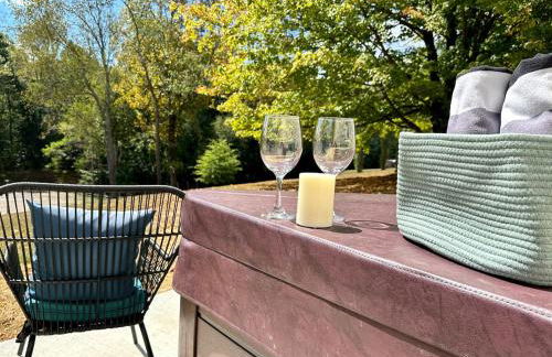 Romantic King Bed, Heart Shaped Hot Tub, Fire Pit - Foto 36