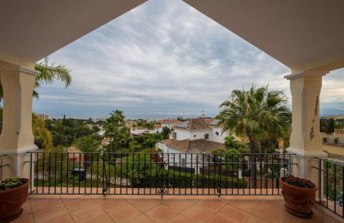 El Rosario large villa w heated pool - Foto 6