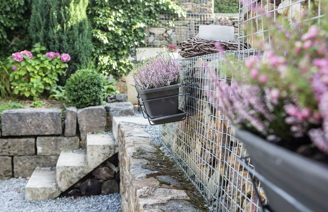 Well Kept House with Fireplace near Forest - Foto 27
