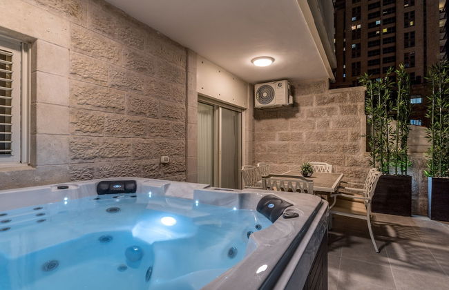 One BDR with a Huge Terrace - Foto 17