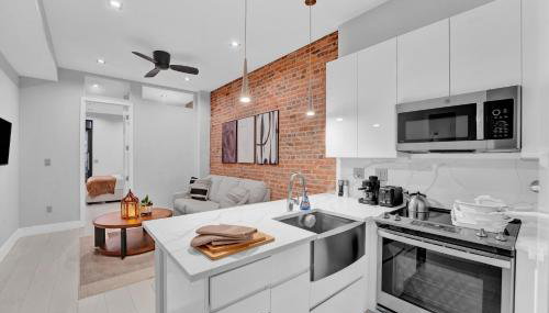 Modern West Village 1BR Garden steps to subway - Foto 4, pet friendly