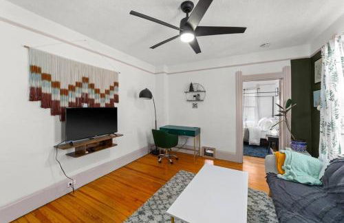 Pet Friendly 2BR in Little Italy # 3 - Foto 12