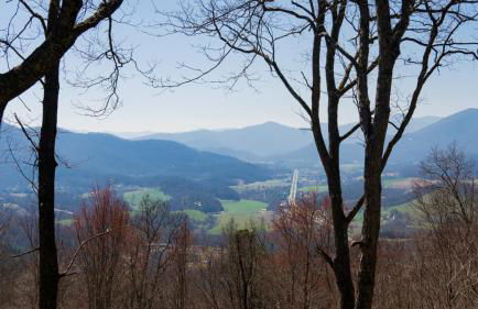 Modern Mountain House with Amazing Views and Hot Tub - Foto 10