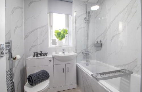 The Wishy - 2 Bedroom Flat in Newmains - Foto 7