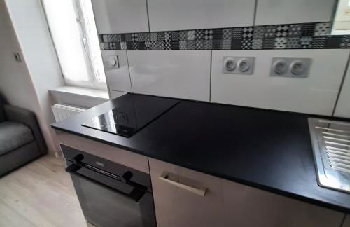 Studio meublé rénové superbes prestations proche Hyper Centre - Résidence La Fresnaie - Foto 21