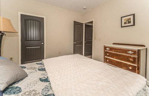 Modern Family Vacation Home - Foto 16