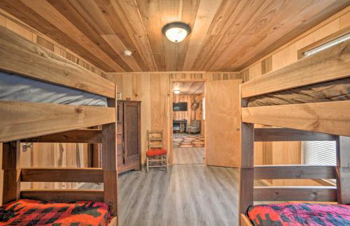 Remote Kentucky Cabin with Fire Pit and 2 Ponds - Foto 17