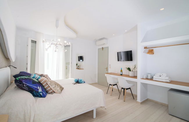 Spiros Hotel - Photo 60