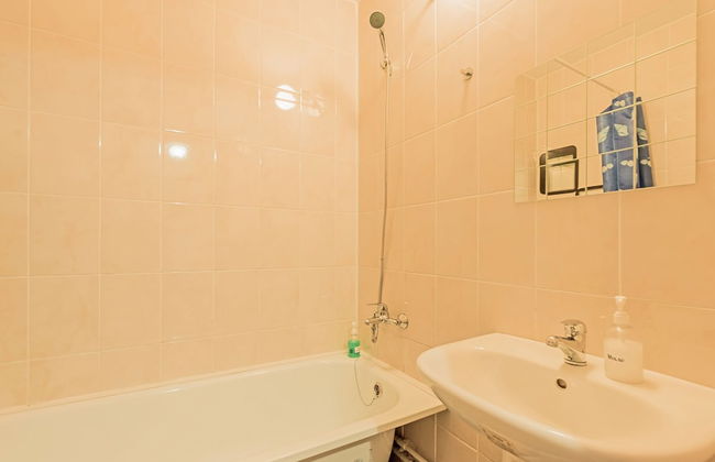 FlatHome24 on Kollontay 5 - Photo 39