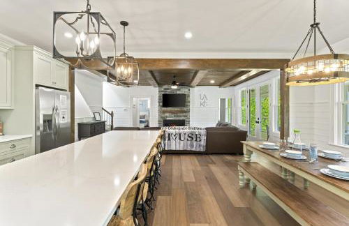 Lakeside Retreat Sleeps 22 Dock Grill Game Room - Foto 12