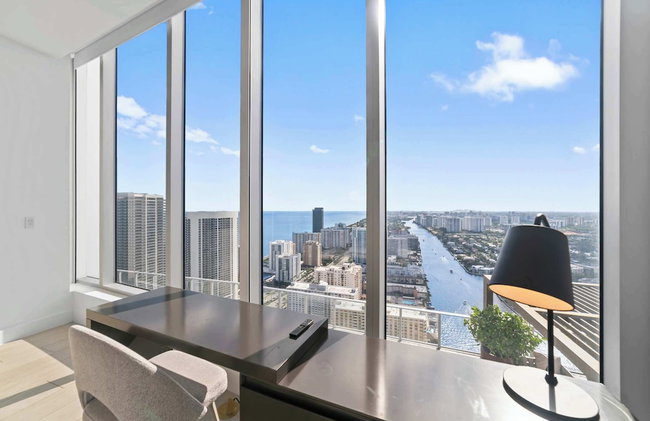 2BR Ocean Penthouse - Private Terrace & Hot Tub - Foto 47