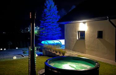 Domek Viking z prywatnym ogrzewanym basenem sauną oraz balią z jacuzzi - Foto 4