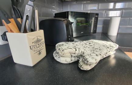 Harbour House - Entire Detached 4-BDR, Ensuite & Bath, Fast Speed Wi-Fi, Smart TV, Self Catering - Serving Contractors, Tourists, Santa Pod & Silverstone! - Foto 10