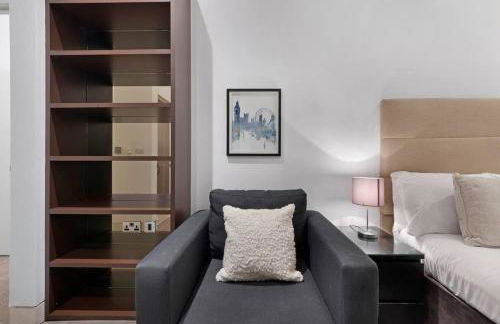 Buckingham Palace Apartment! - Foto 3