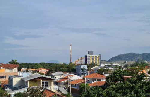 Apartamento Familiar II - Vista para o mar e próximo ao Beto Carrero - Foto 22