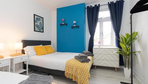 Open Mind Property - 4BR, 17 Guests & Free Parking - Foto 4