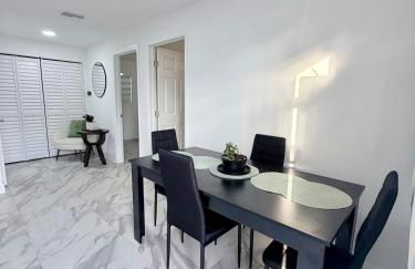 2 bed peaceful, lakeview studio NO FEES - Foto 27