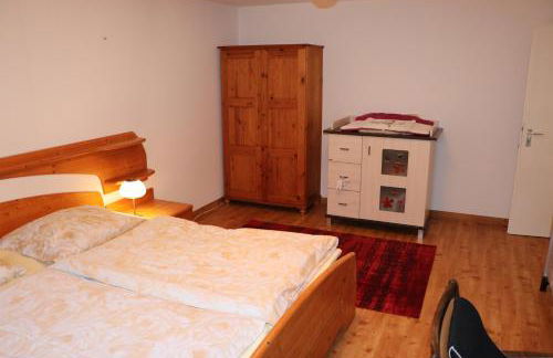 Zentrumsnahe u. Kinderfreu. Ferienwohnung mit 86m² - Foto 12