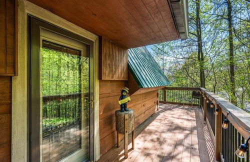 Charming A-Frame Cabin w Hot Tub & Mountain Views - Foto 40