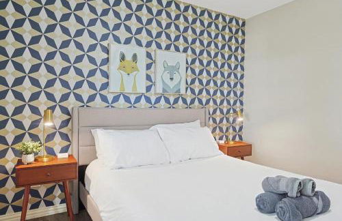 Best of Allen at Fountain Park - 5BD-2BA with Pool - Foto 27