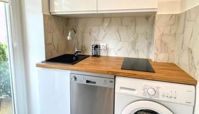 Cozy T2 - Lovely Balcony - Center - Liberation - Clim - WIFI - Foto 5, stove, dishwasher