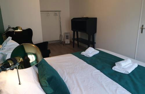 Maison de ville située à 8 kms du Mont St Michel - Foto 14