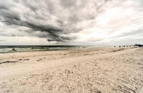 Walk to Beach Resort-Style Siesta Key Condo! - Foto 21