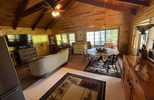 TnT Cabin on Plummer Lake - Photo 4