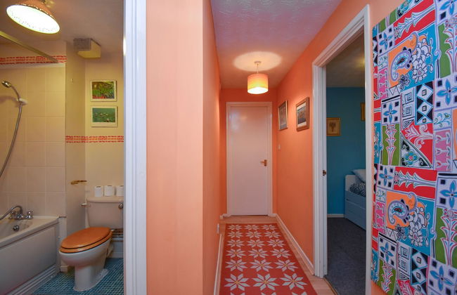 Large 3 Bed Sleep 6 Central MK - Foto 26