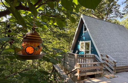Bluebird Cabin - Cozy A-Frame Retreat - Photo 1
