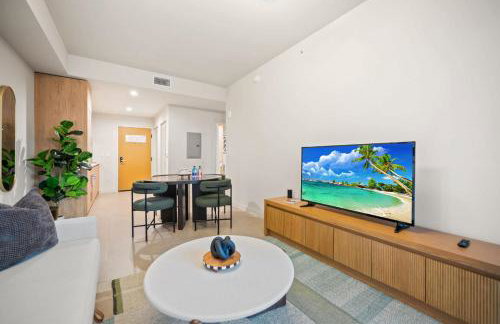 Stylish Apt with Rooftop Pool in Downtown Miami - Foto 3