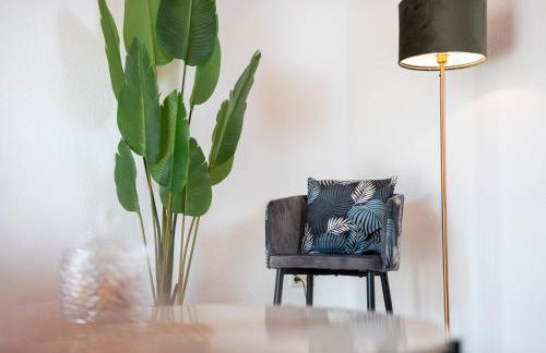 NAMASTÉ Homes - Ferienwohnung mit Balkon & Carport - Foto 16