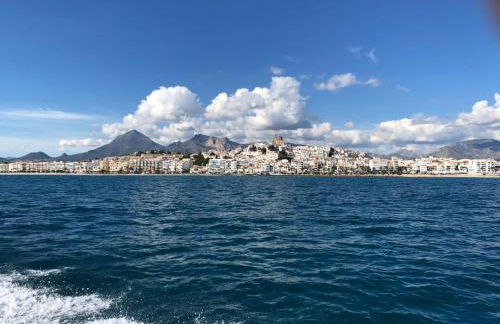 Precioso apartamento con piscina, vistas a mar - Foto 36