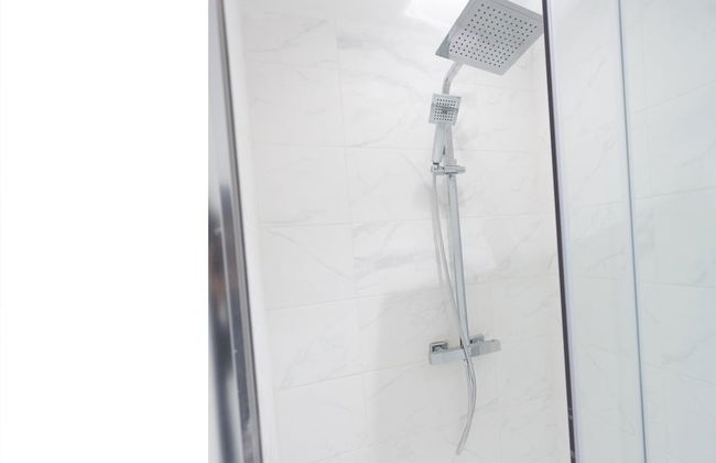 Live in Leeds Greenhill Bungalows - Photo 28