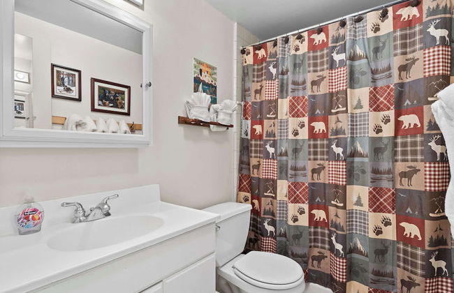 Sundance Foosball Table, Bbq, Near West Beach - Photo 18