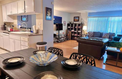 Beverly Estates - Photo 16