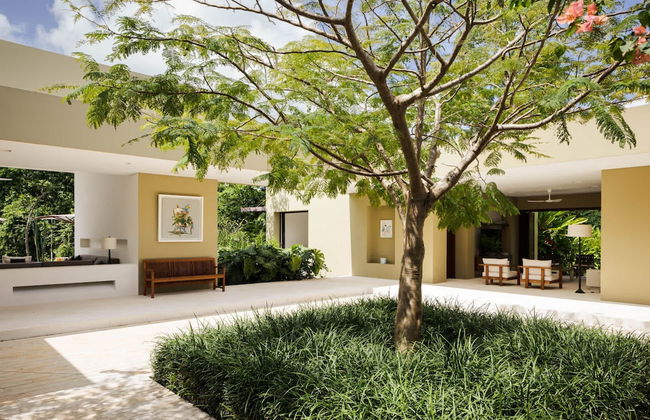 w Amazing 4BR Villa at Mesa de Yeguas - Photo 17