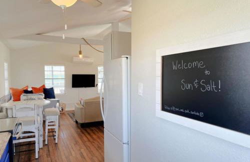 Sun & Salt Beach Pad - Cozy, Cute & Tail-Wagging Approved! - Foto 21