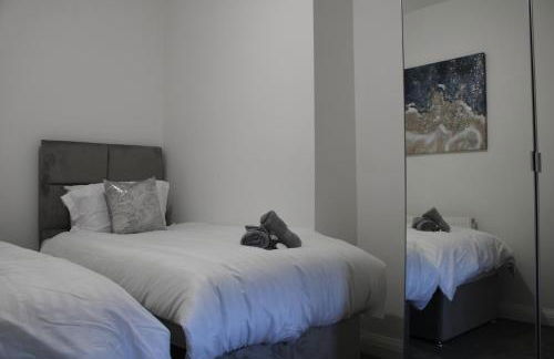 Beautiful, Spacious, Old Trafford home - Foto 30