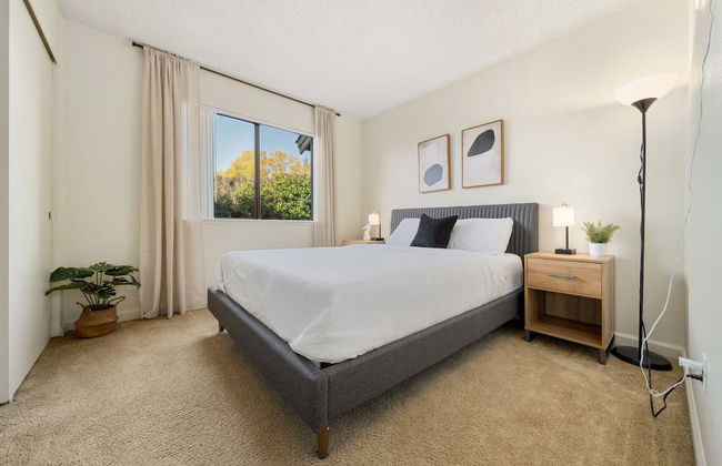 Delightful Home w Fireplace Patio Fire Pit - Foto 14