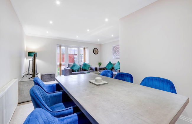 Town Center 4 Bedroom 4 bathroom House - Foto 33