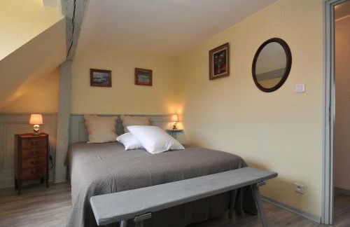 Gîte Jeanne familial - calme - parking - Foto 37