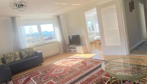 Gemütliche Wohnung mit Berg- und Waldblick - Foto 2