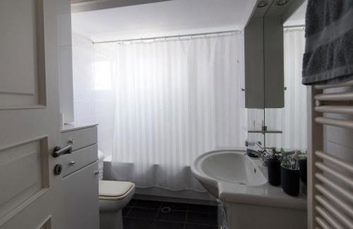 Chara's Private Villa with Swimming Pool & jacuzzi - Foto 14